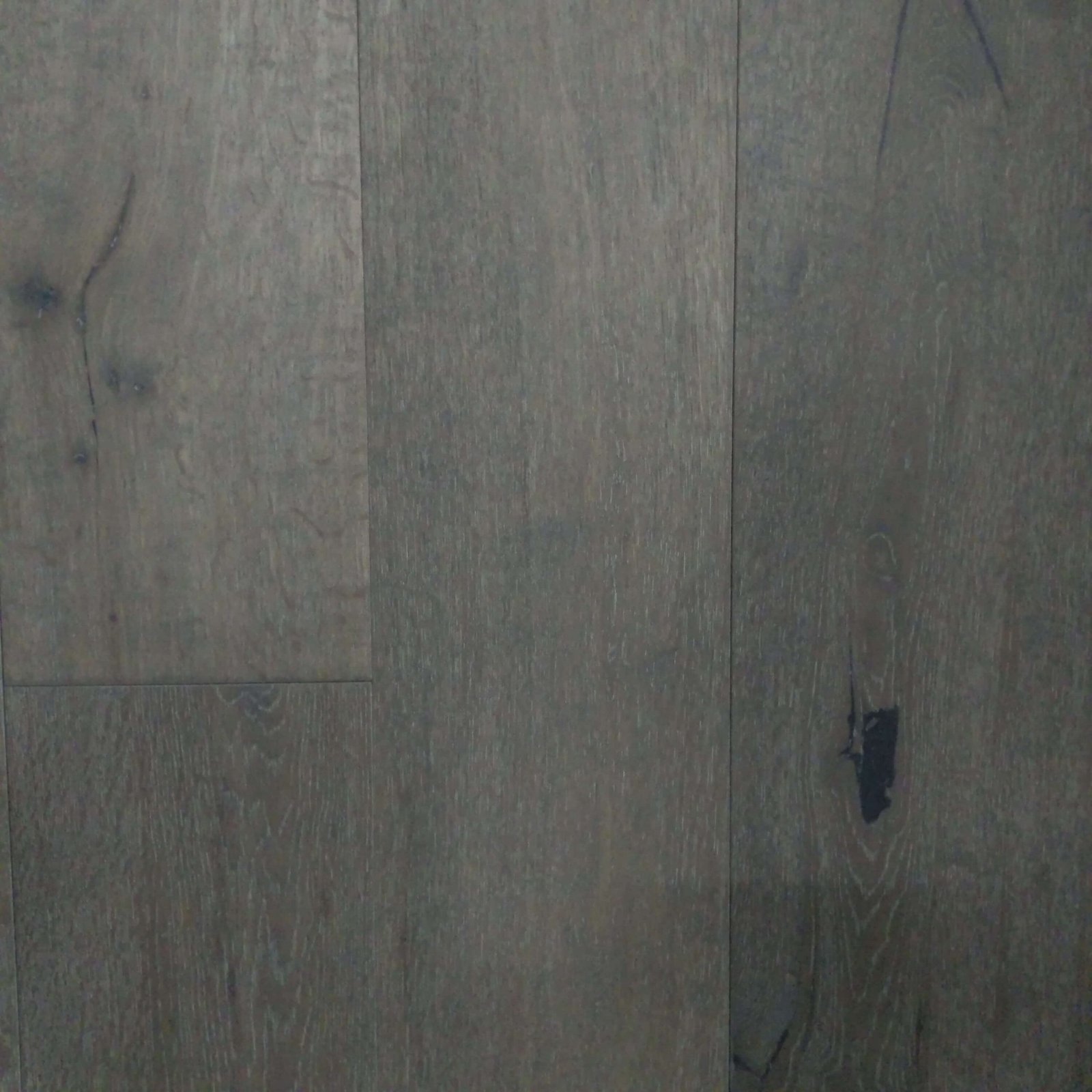 Wonderful Floors - Project Oak - Silver